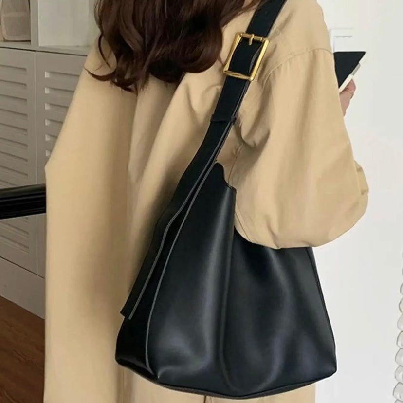 Lana - Trendy Shoulder Bag