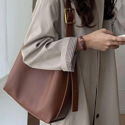 Lana - Trendy Shoulder Bag