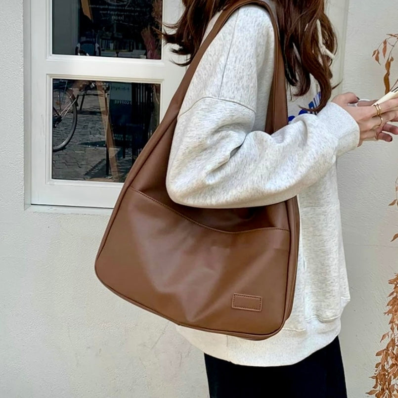 Kaia - Daily Essentials Bag